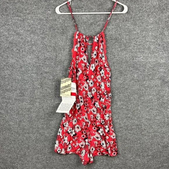 NWT Eyeshadow Red Floral Halter Romper Sz S Play Suit Boho - Picture 2 of 10